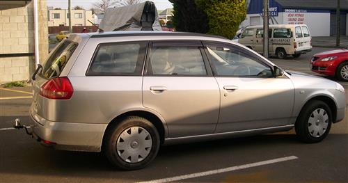 NISSAN WINGROAD STATIONWAGON 1999-2005